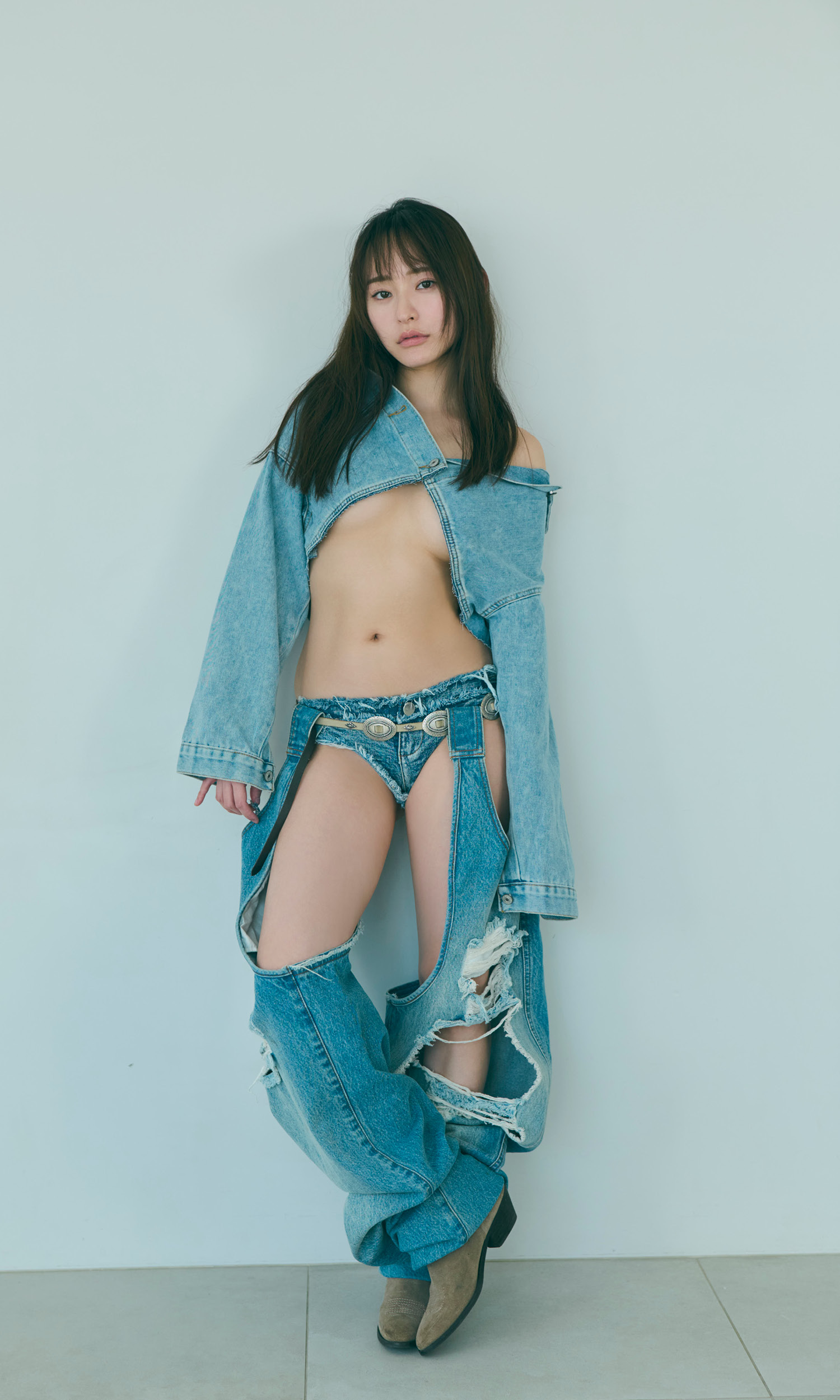 Set 3 – Kanami Takasaki – AllGravure