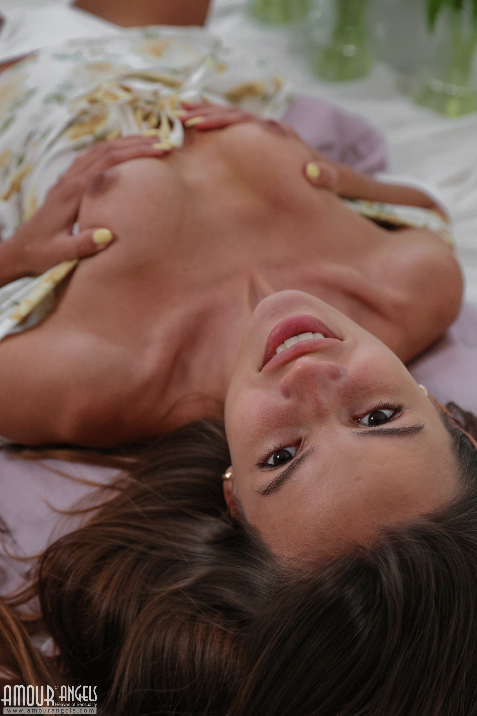 Presenting Melanie - AmourAngels